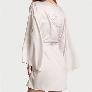 NWT Victoria’s Secret Bride Embellished Satin Short Robe M/L